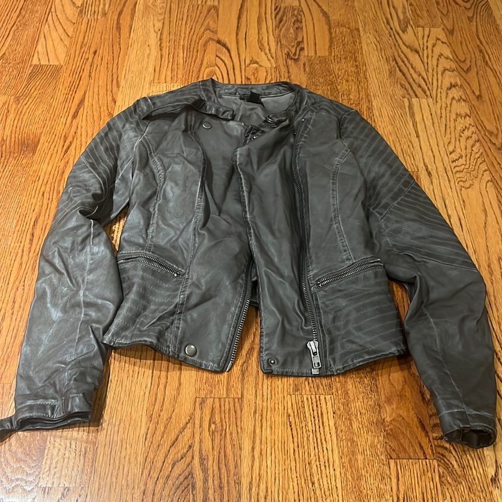 RD Style Woman’s Grey Jacket Size S